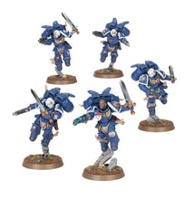 Cargar imagen en el visor de la galería, SPACE MARINES: VANGUARD VETERAN SQUAD WITH JUMP PACKS (PREVENTA)