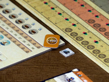 Cargar imagen en el visor de la galería, ARKWRIGHT: EL JUEGO DE CARTAS