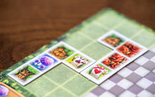 Cargar imagen en el visor de la galería, El Jardin de Alicia (Inglés)