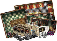 Cargar imagen en el visor de la galería, Mansions of Madness: Streets of Arkham (Inglés)
