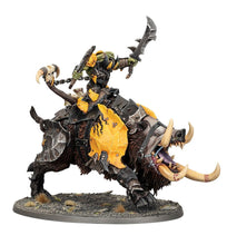 Cargar imagen en el visor de la galería, ORRUK WARCLANS: TUSKBOSS ON MAW-GRUNTA
