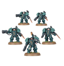 Cargar imagen en el visor de la galería, LEAGUES OF VOTANN: EINHYR HEARTHGUARD
