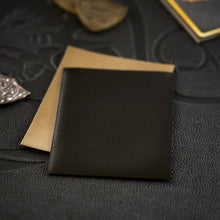 Cargar imagen en el visor de la galería, Dragon Shield Dual Matter Sleeves Black &amp; Gold
