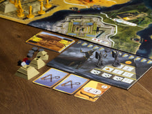 Cargar imagen en el visor de la galería, Kemet: Sangre y Arena
